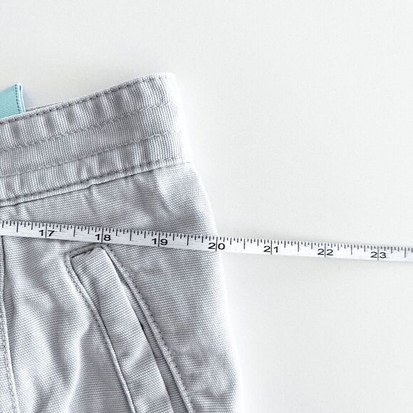 Tommy Bahama Mens Relax Cargo Shorts Tencel Light Gray Size 38 - Picture 7 of 9